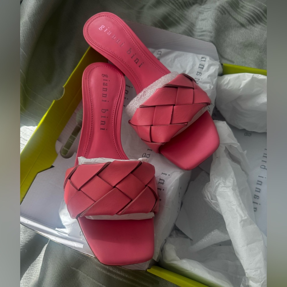 Gianni Bini Coral Woven Slide Sandals